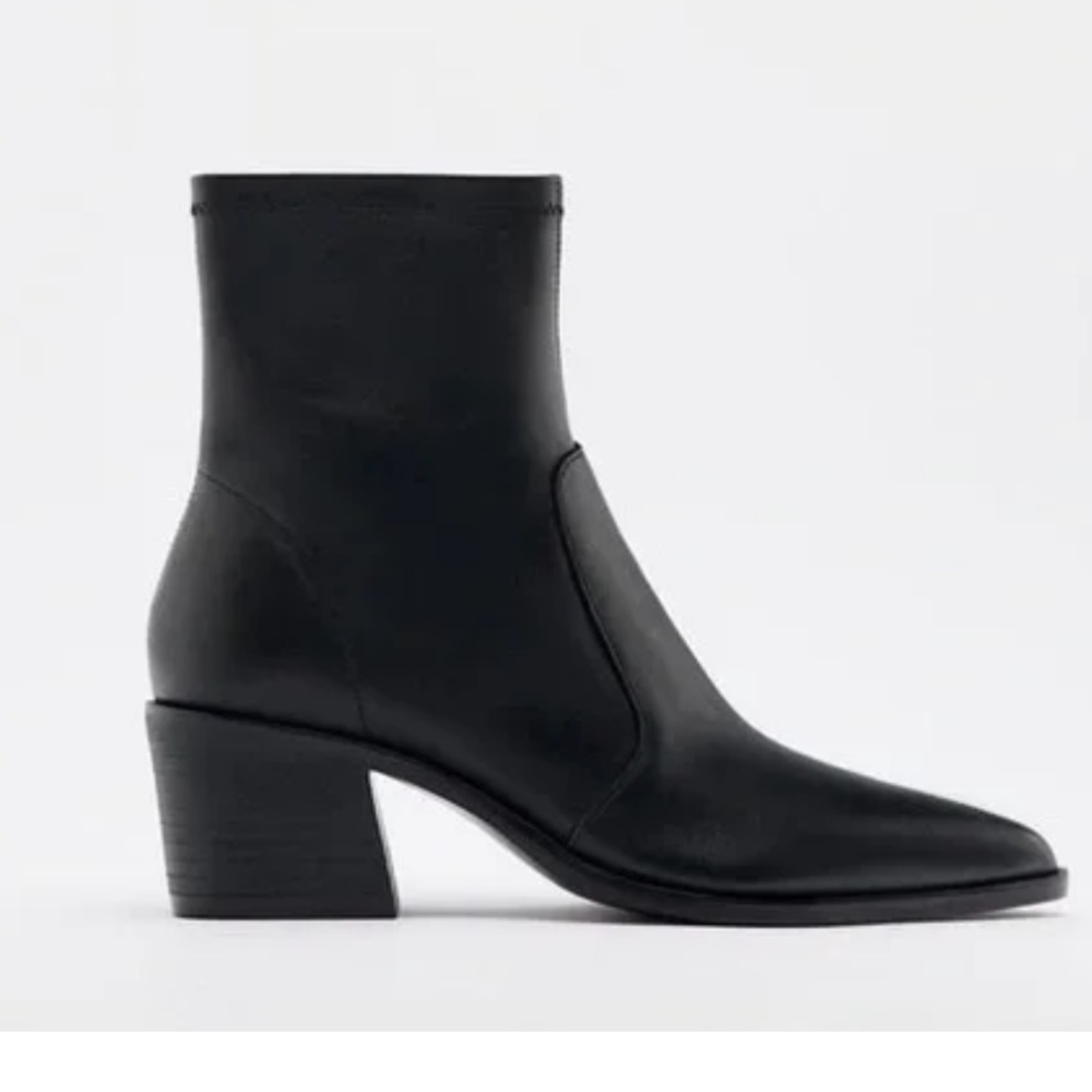 Zara Ankle Leather Zip up Boots - size 8